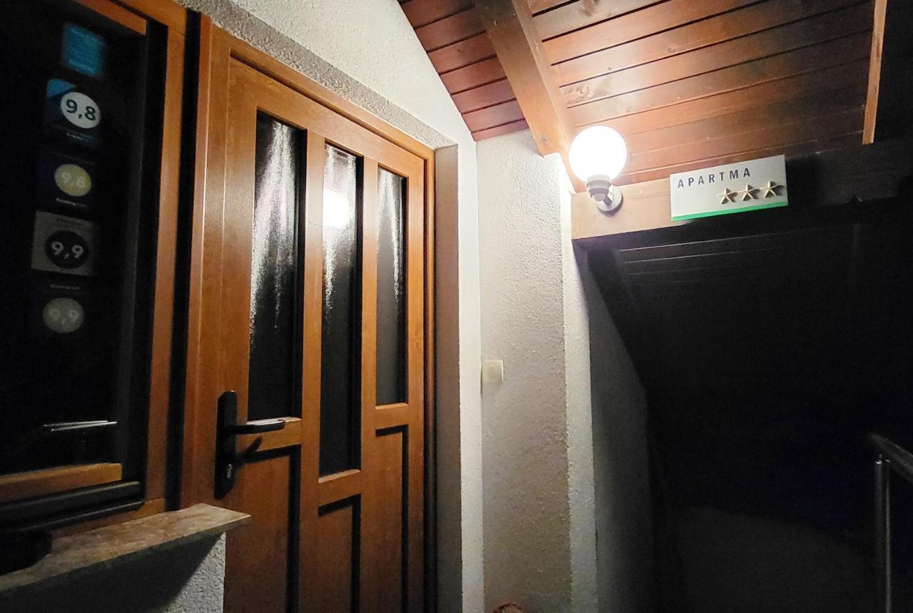 Apartments Oman Kranjska Gora Eksteriør bilde